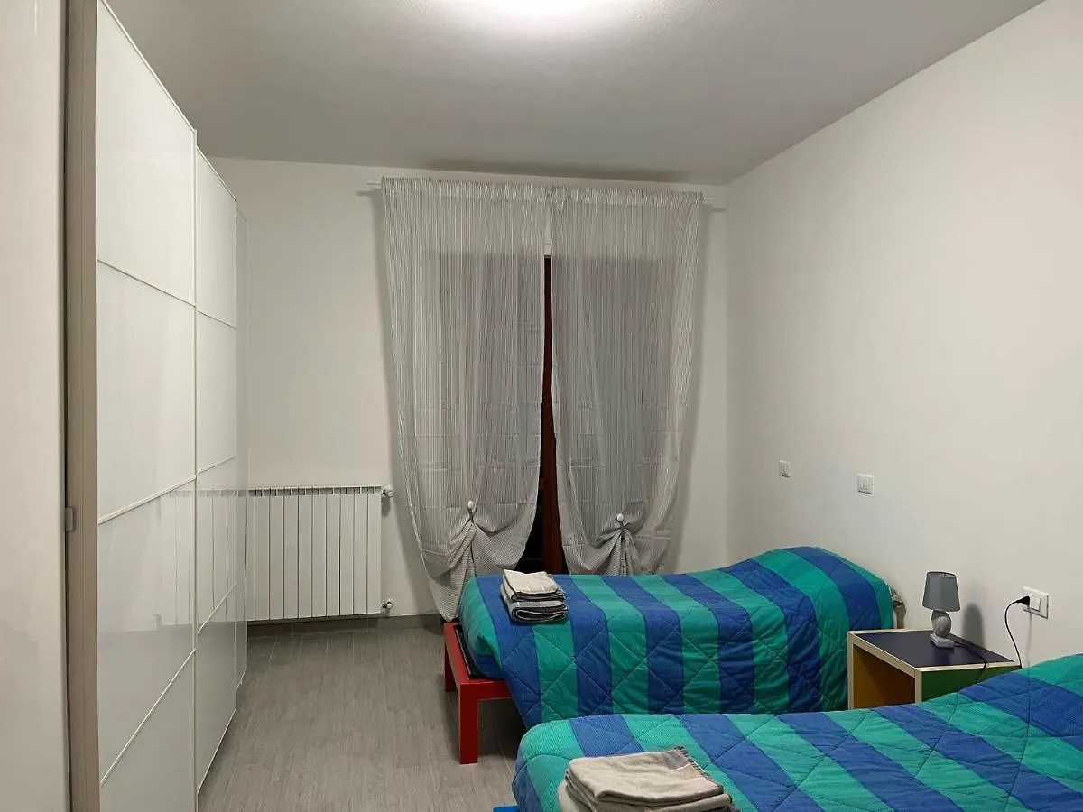 アパート Santa Croce sullʼ ArnoCasa Ceciliaアパートメント イタリア